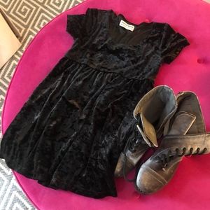 Black velvet babydoll dress American apparel.